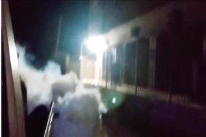 خور مكسر تواصل حملات الرش الضبابي للحد من الحميات وحماية الأهالي
