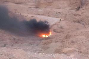 مأساة في حضرموت مصرع أسرة كاملة باحتراق مركبتهم بعد سقوطها من منحدر جبلي
