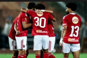تريزيغيه" يعيد الأهلي إلى درب الانتصارات في الدوري المصري