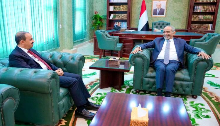 الصبيحي والإرياني: توحيد الخطاب الإعلامي لحسم معركة الوعي واستعادة الدولة
