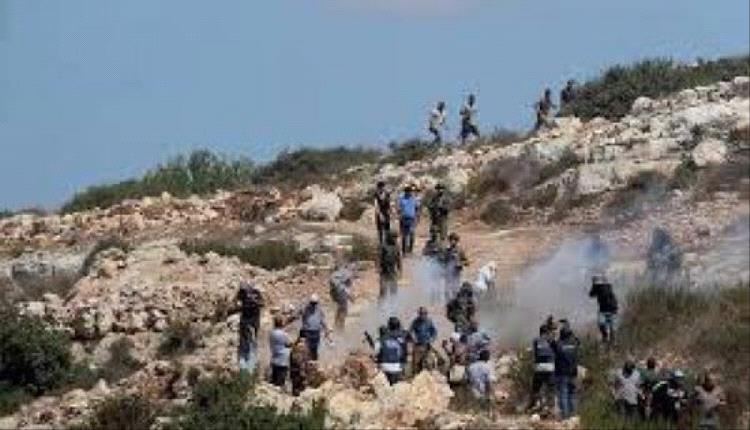 تجريف في نابلس… مستوطنون يشقّون طريقًا يربط بؤرًا استيطانية