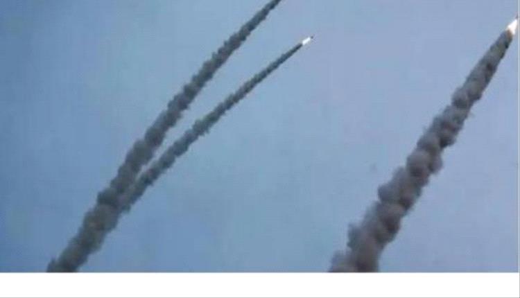 الدفاعات الإماراتية تتصدى لهجمات صاروخية ومسيرات إيرانية فجر الإثنين