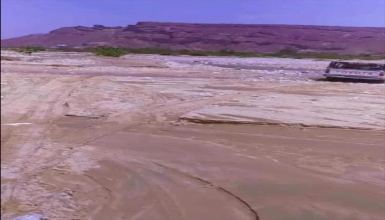 شبوة.. طريق "صعيد – باقادر" عالق منذ 17 عامًا ومعاناة مستمرة للسكان