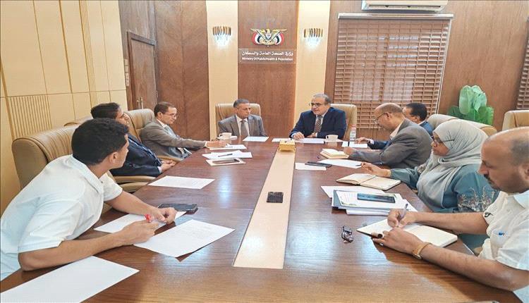 شراكة الصحة والتعليم في عدن.. خطوة نحو إصلاح جذري للقطاع الطبي