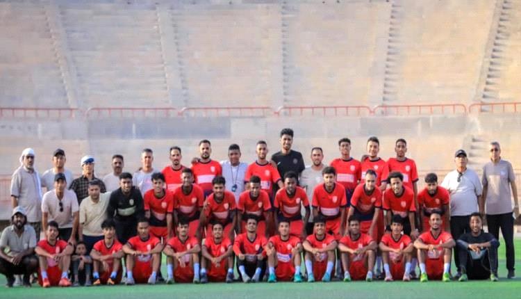 شعب حضرموت يفتتح استعداداته.. معسكر سيئون يعلن انطلاق رحلة الموسم الجديد