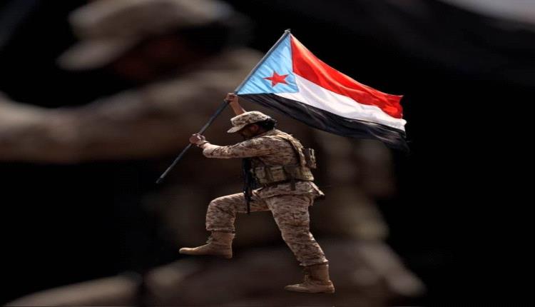 لقور: “سياسة التريندات” تُفرغ السياسة من مضمونها وتحوّلها إلى صراع بلا ضوابط