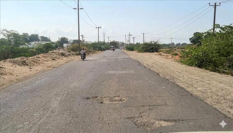 خنفر: استئناف صيانة طريق جعار - اللكيدة السبت بعد حل الإشكالية الطارئة