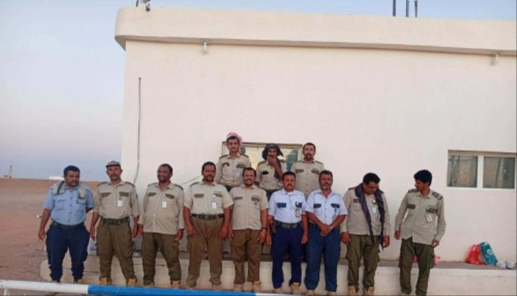 حقل العقلة في مرمى الغضب.. حراسات تشتكي التهميش واتهامات بفساد تضرب القطاع النفطي