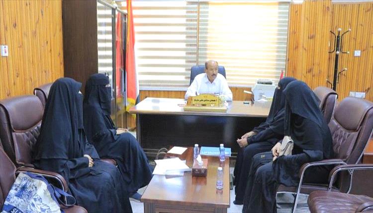 دعم حكومي متجدد لتمكين المرأة في وادي حضرموت وتعزيز دورها التنموي