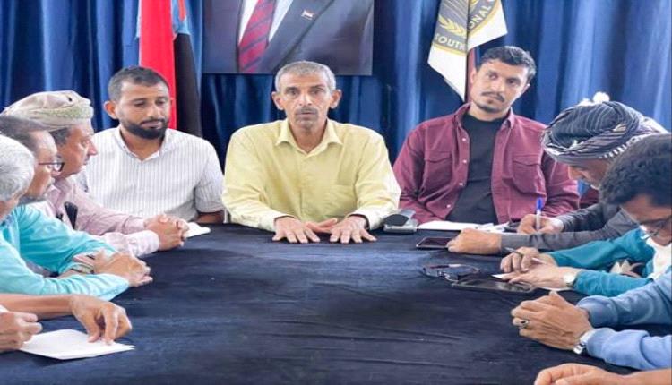 انتقالي عدن يرفع كفاءة العمل التنظيمي في المعلا