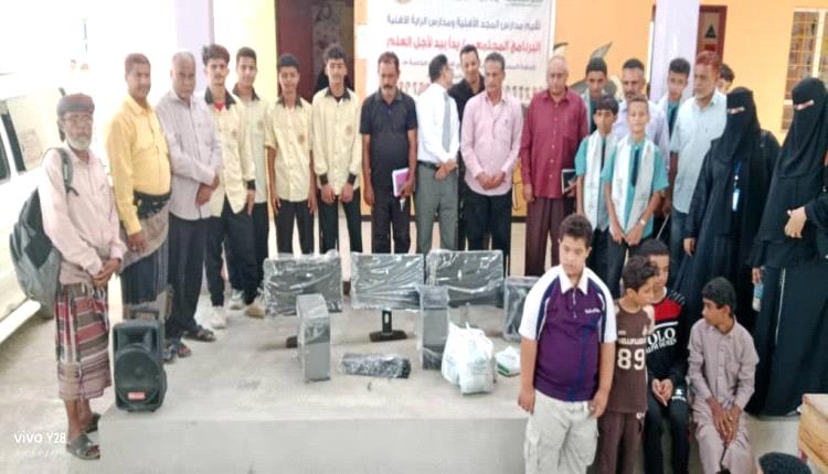 مدرستا المجد والراية في لحج تطلقان مبادرة تمكين تقني لذوي الاحتياجات الخاصة