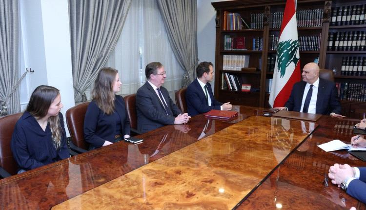 الرئيس اللبناني يدلي ببيان بشأن مفاوضات مباشرة مع إسرائيل