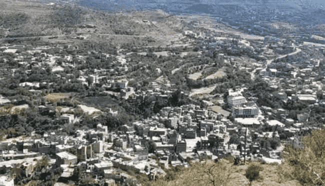 إب.. إطلاق نار داخل إدارة أمن النادرة يعقبه اقتحام منازل واختطاف أكثر من 15 شخصاً