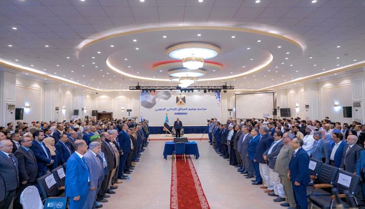 تصعيد في الخطاب الجنوبي.. اتهامات بـ“التفريخ السياسي” وتحذيرات من تعميق الانقسام