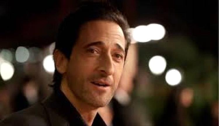 إحياء رقمـي يثير الجدل.. صُنّاع فيلم يدافعون عن تجسيد فال كيلمر بالذكاء الاصطناعي
