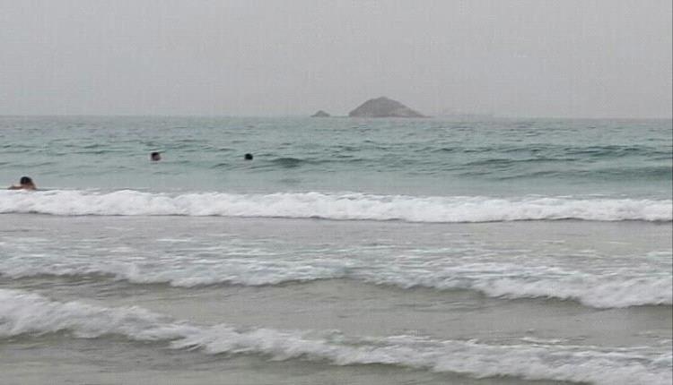 مدٌّ يعلو فوق الشواطئ.. عدن تحت تأثير ظاهرة فلكية متكررة