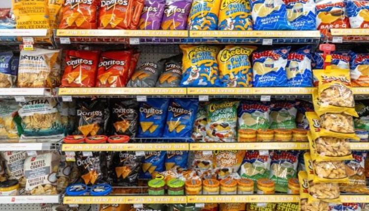 هل يمكن تناول الأطعمة فائقة المعالجة دون الإضرار بالصحة؟