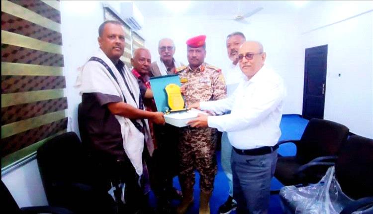 تبن تُكرّم التميّز الرياضي.. درعٌ يثمّن نقلة المنشآت بقيادة باغازي