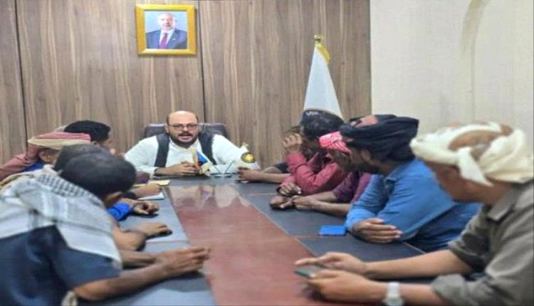 انتقالي حضرموت يشدد على تفعيل العمل الميداني وتعزيز الأداء التنظيمي في أرياف المكلا
