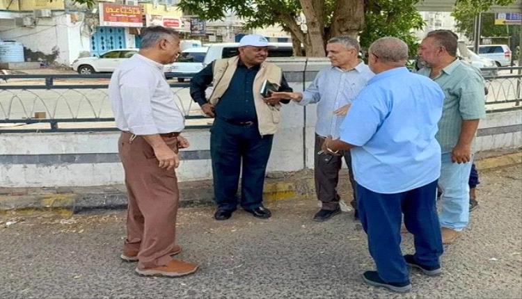 السلطة المحلية بالمعلا تطلع على استكمال دراسة مشروع مصارف الأمطار في المديرية