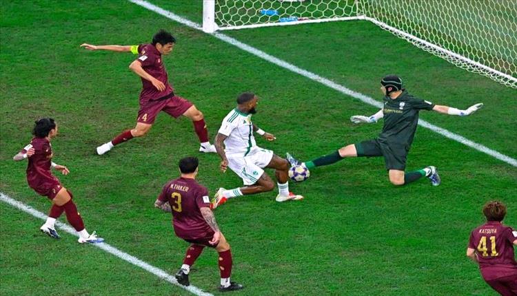 الأهلي السعودي يبلغ نهائي دوري أبطال آسيا للنخبة بعد عبور فيسيل كوبي