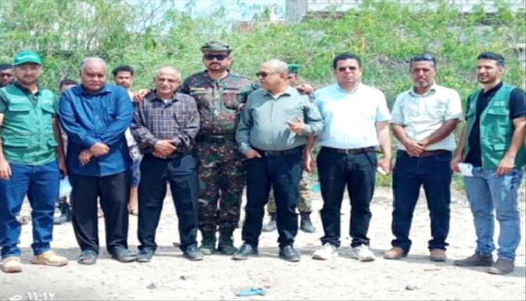 دعم دولي يرفد ثلاث مدارس في تبن بلحج بمشاريع تعليمية مستدامة