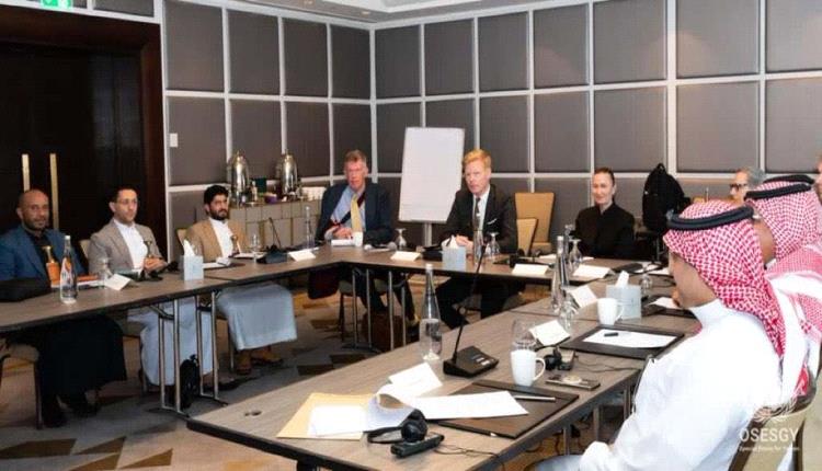 الداعري يكشف تفاصيل لقاء مسقط بين الحوثيين والسعودية ويبرز أبرز المطالب