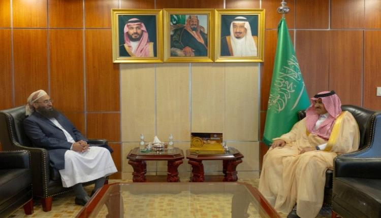 وزير الاوقاف  يبحث مع السفير السعودي ترتيبات حج 1447هـ وضمان خدمات متكاملة للحجاج