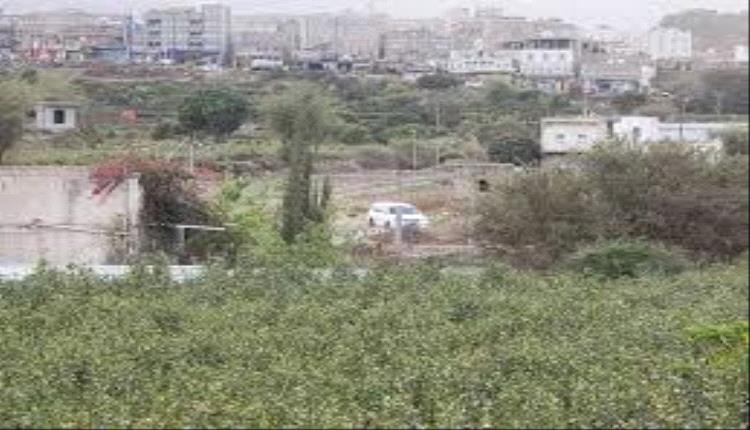 مقتل وإصابة ثلاثة أشخاص في حادثين منفصلتين في محافظة إب