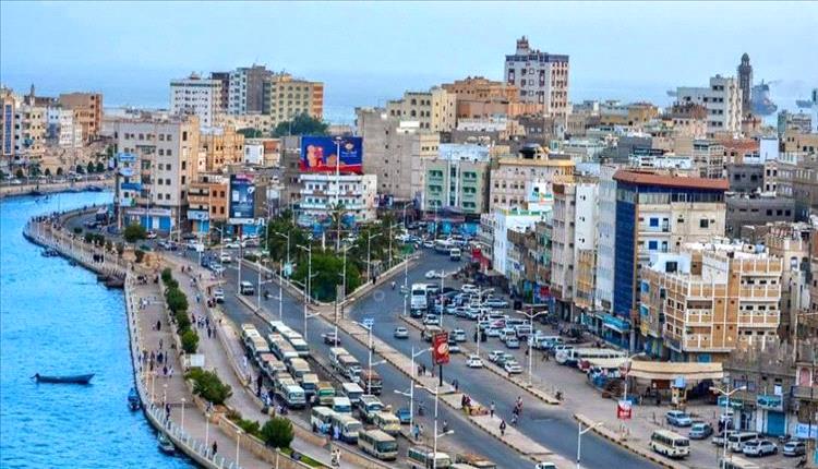 ضبط أجهزة اتصالات و"ستارلينك" وآلاف الأقراص الدوائية في المكلا والوديعة