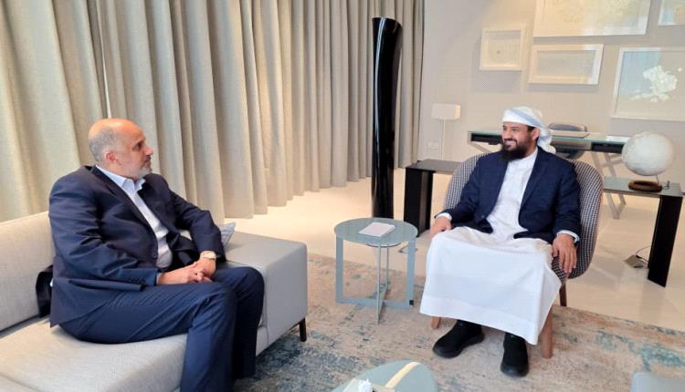 المحرّمي يشدد على تسريع الإصلاحات المالية وضبط الأوعية الإيرادية
