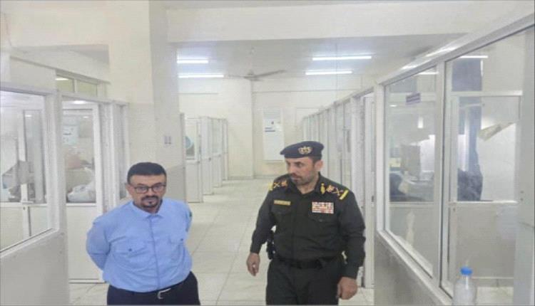 فرع الهجرة في خور مكسر يدشّن نافذة خاصة لكبار السن وذوي الاحتياجات الخاصة