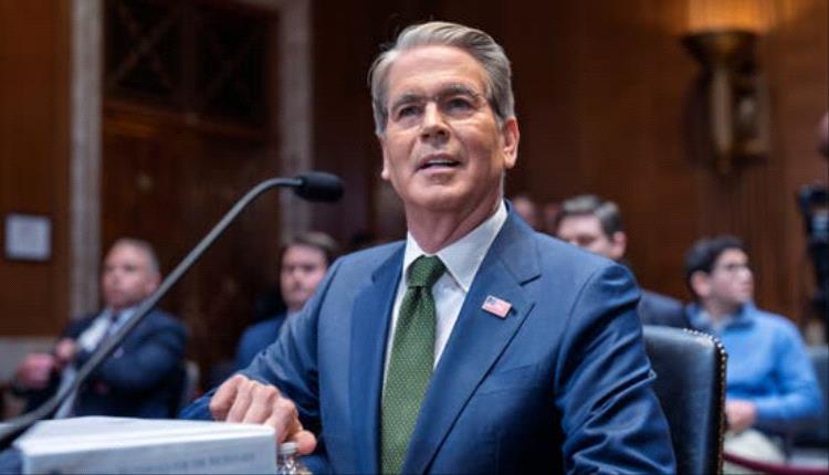 الخزانة الأميركية تهدد بمعاقبة مؤسسات تتعامل مع الخطوط الإيرانية