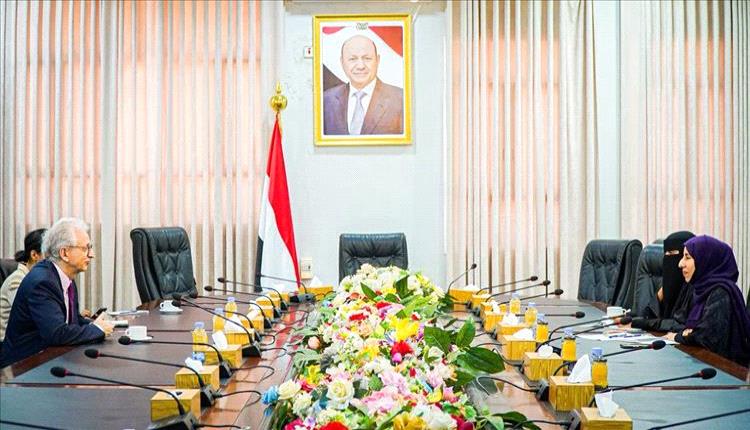 وزيرة التخطيط تناقش مع السفير الألماني تعزيز التعاون ودعم القطاعات الحيوية في اليمن
