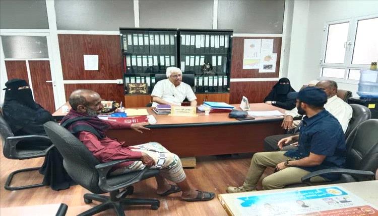 لقاء يناقش تطوير قطاع السياحة في مديرية صيرة بعدن
