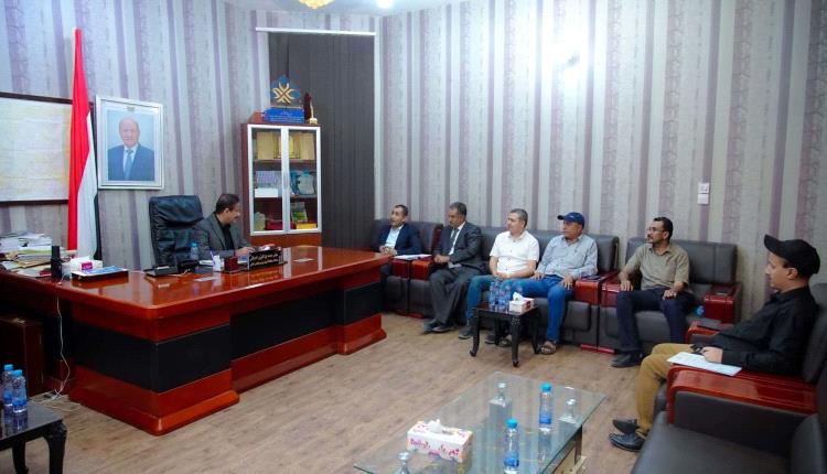 لجنة مناقصات شبوة تقر تنفيذ 7 مشاريع خدمية وتنموية بأكثر من مليار ريال