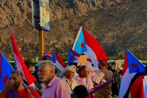 اليافعي يحذّر من “بالونات التفاعل”: تجاهل الاستفزاز هو الطريق لإسقاطها
