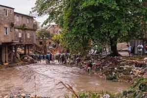 فيضانات الدومينيكان: 4 قتلى و30 ألف نازح وتحذير واسع في 28 مقاطعة