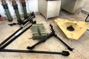 إحباط تهريب أسلحة ثقيلة غرب المكلا وضبط قذائف هاون وذخائر