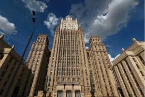 موسكو: الناتو يواجه أخطر أزماته ويقترب من مواجهة سياسية مفتوحة