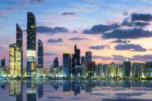 الإمارات تسجّل طفرة سياحية: 49.2 مليار درهم إيرادات فندقية ونمو قياسي في الإشغال