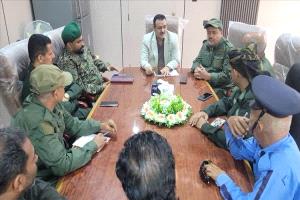 الداؤودي يبحث مع اللجنة الأمنية بالبريقة  تعزيز الأداء الأمني وتقر إجراءات لدعم الاستقرار