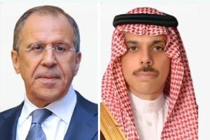 فيصل بن فرحان ولافروف يناقشان جهود تعزيز أمن المنطقة