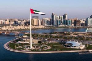 أم القيوين: إصابة جراء سقوط شظايا بعد اعتراض طائرة مسيرة