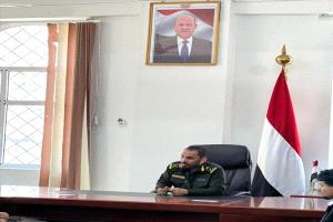 تصعيد إقليمي وأحداث أمنية في اليمن… وتحذيرات رسمية من الابتزاز الإداري