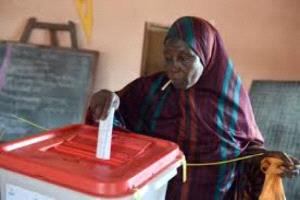 بنين تختار رئيسها الجديد وسط مشاركة واسعة وتحديات شبابية