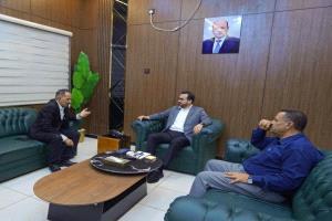 وزير الخدمة المدنية يوجه باستكمال صرف معاشات 6925 من العائدين ويدعو المتأخرين باستكمال بياناتهم