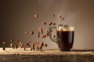 باحثون يكتشفون استخداماً جديداً لبقايا القهوة في عزل المباني