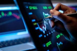 الأسهم اليابانية تتباين وسط مخاوف تعطل إمدادات النفط وارتفاع التوترات