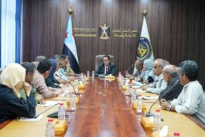 الانتقالي يُصعّد: إدانة دامية لقمع المكلا ودعوة لتحرك دولي عاجل